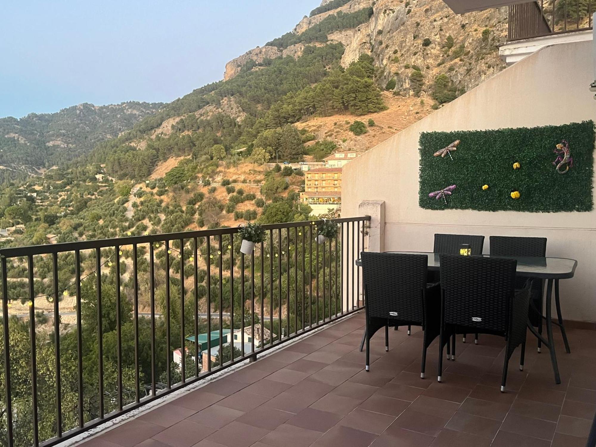 Refugio Termal Balcon De La Iruela II Apartment Luaran gambar